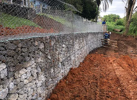 Obra - Contenção em Atibaia -Sao Paulo